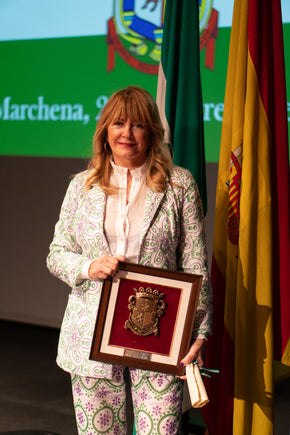 Designer Charo Ruiz receives the “Marchenera of the Year” award