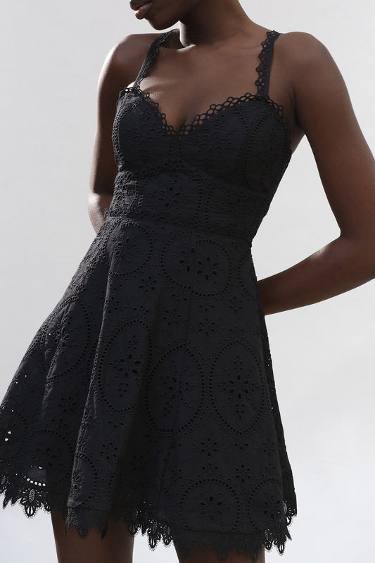 Vestidos cortos Auriga