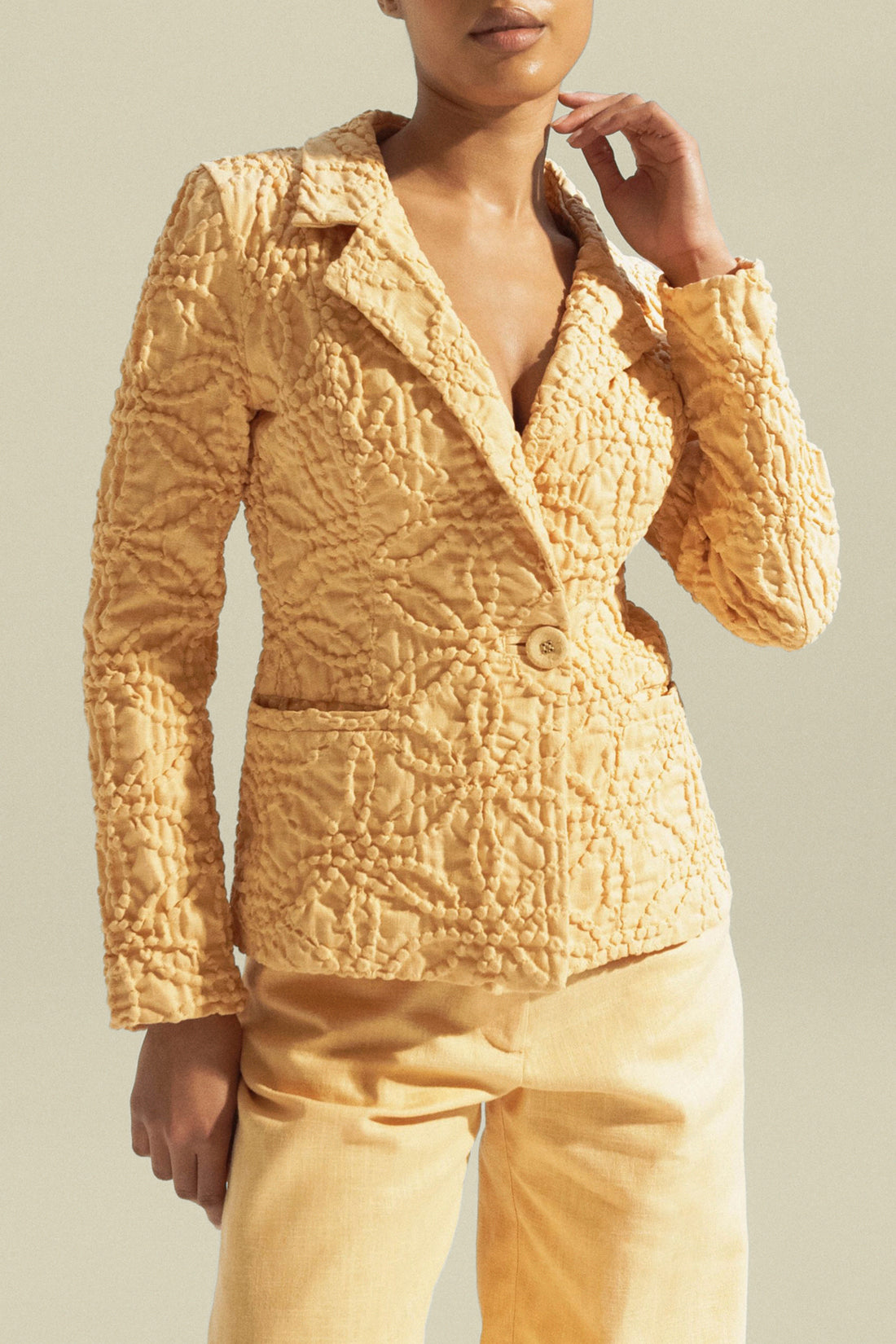 Chaqueta Cynea